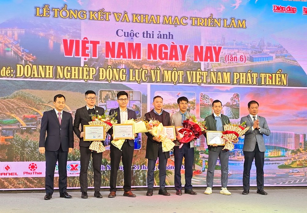 Tập đoàn Vingroup đoạt giải Nhất Cuộc thi ảnh Việt Nam ngày nay lần 6 - ảnh 3