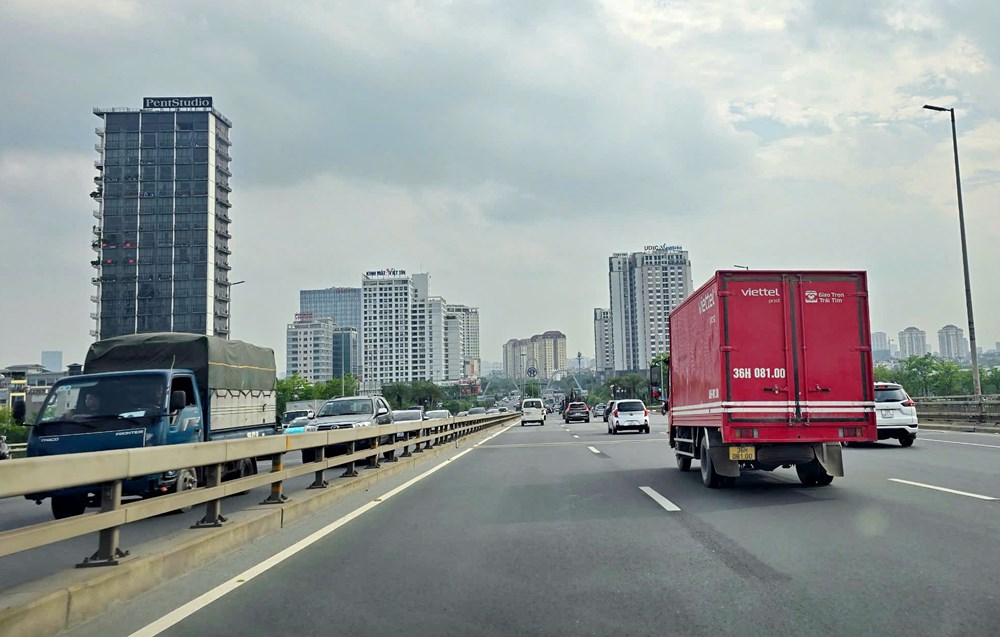 Người dân rục rịch quay về thành phố - ảnh 2