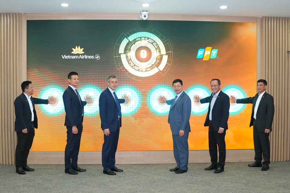 FPT và Vietnam Airlines hợp tác chuyển đổi số toàn diện - ảnh 2