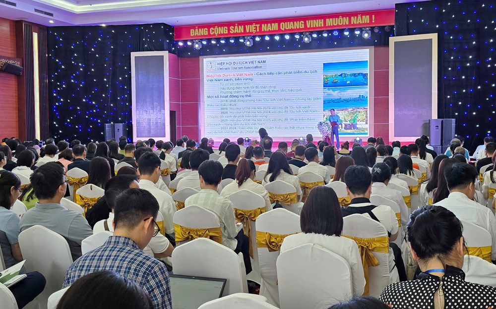 Kết nối du lịch xanh để cân bằng phát triển kinh tế với bảo vệ môi trường - ảnh 2