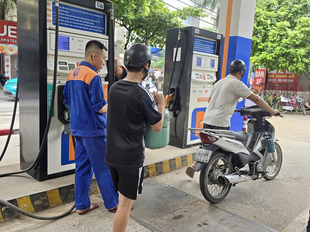 Người dân có thể mua xăng E10 ở đâu? - ảnh 1