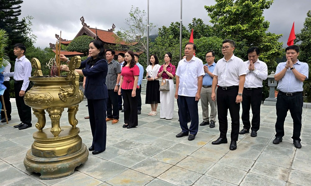 Chương trình “Về nguồn” kỷ niệm 80 năm Ngày truyền thống ngành Văn hóa  - ảnh 3
