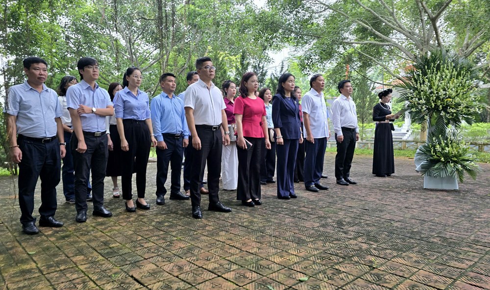 Chương trình “Về nguồn” kỷ niệm 80 năm Ngày truyền thống ngành Văn hóa  - ảnh 6