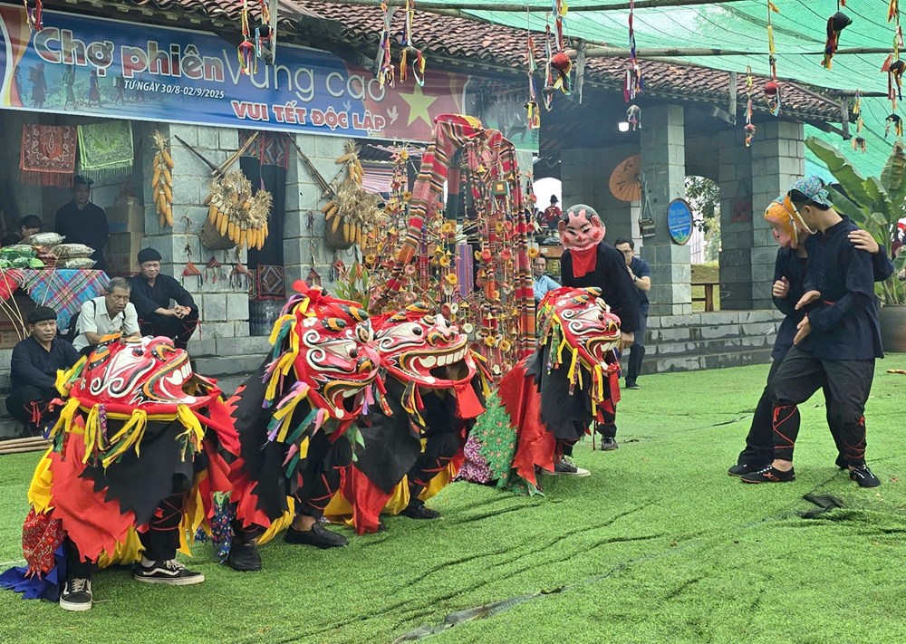 Chơi gì ở “Phiên chợ vùng cao - Vui Tết độc lập”? - ảnh 7