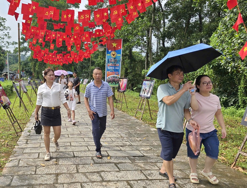 Chơi gì ở “Phiên chợ vùng cao - Vui Tết độc lập”? - ảnh 2