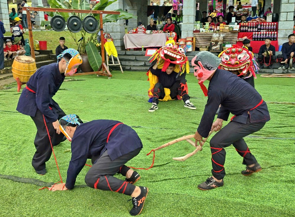 Mãn nhãn xem người xứ Lạng múa sư tử mèo - ảnh 6