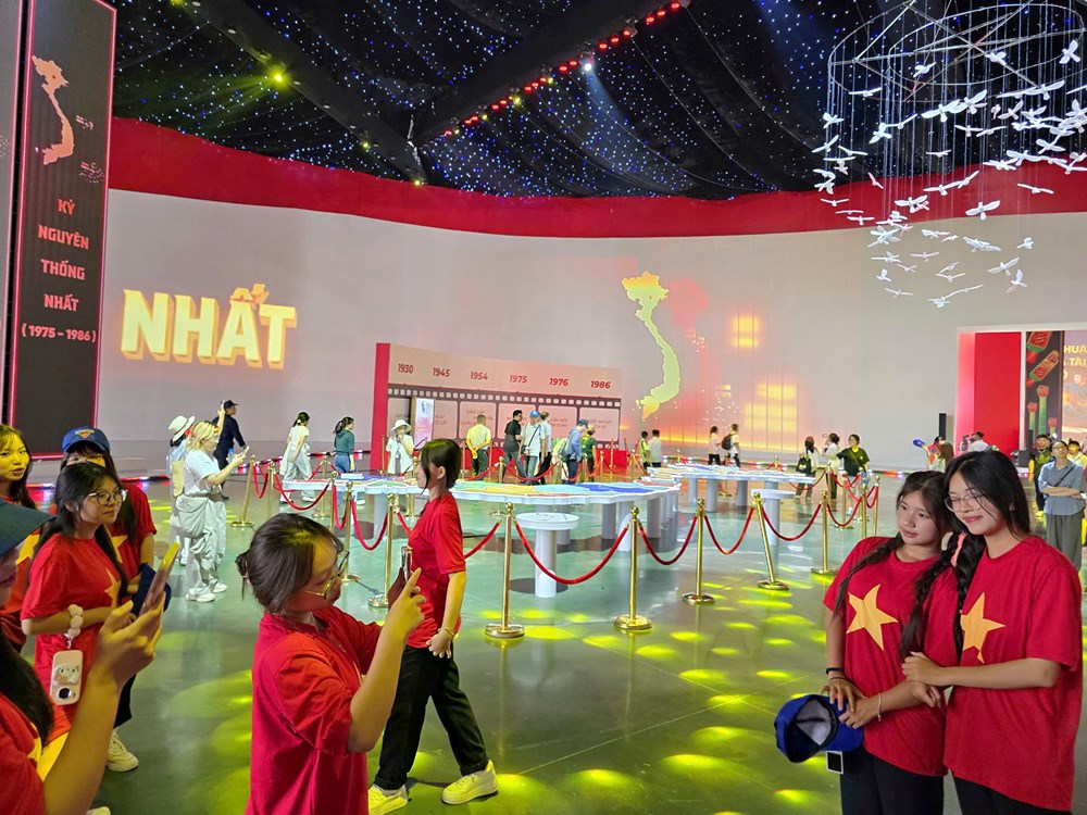 Hai công trình công nghệ truyền cảm hứng tại Triển lãm Thành tựu đất nước - ảnh 3