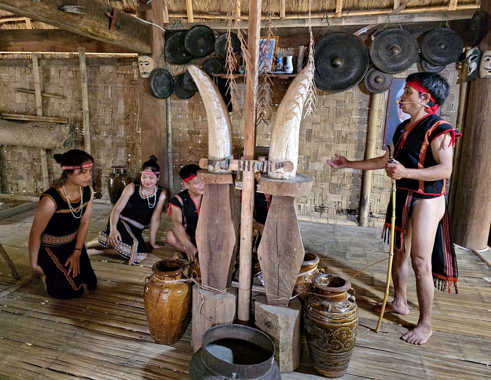 Nét đẹp văn hóa trong Lễ cúng Giọt nước của người Ba Na - ảnh 4