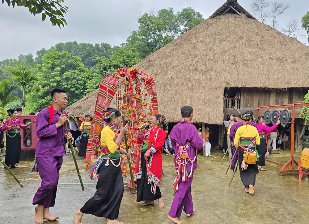 Nhiều hoạt động “Đại đoàn kết - Tinh hoa văn hóa các dân tộc Việt Nam” - ảnh 1