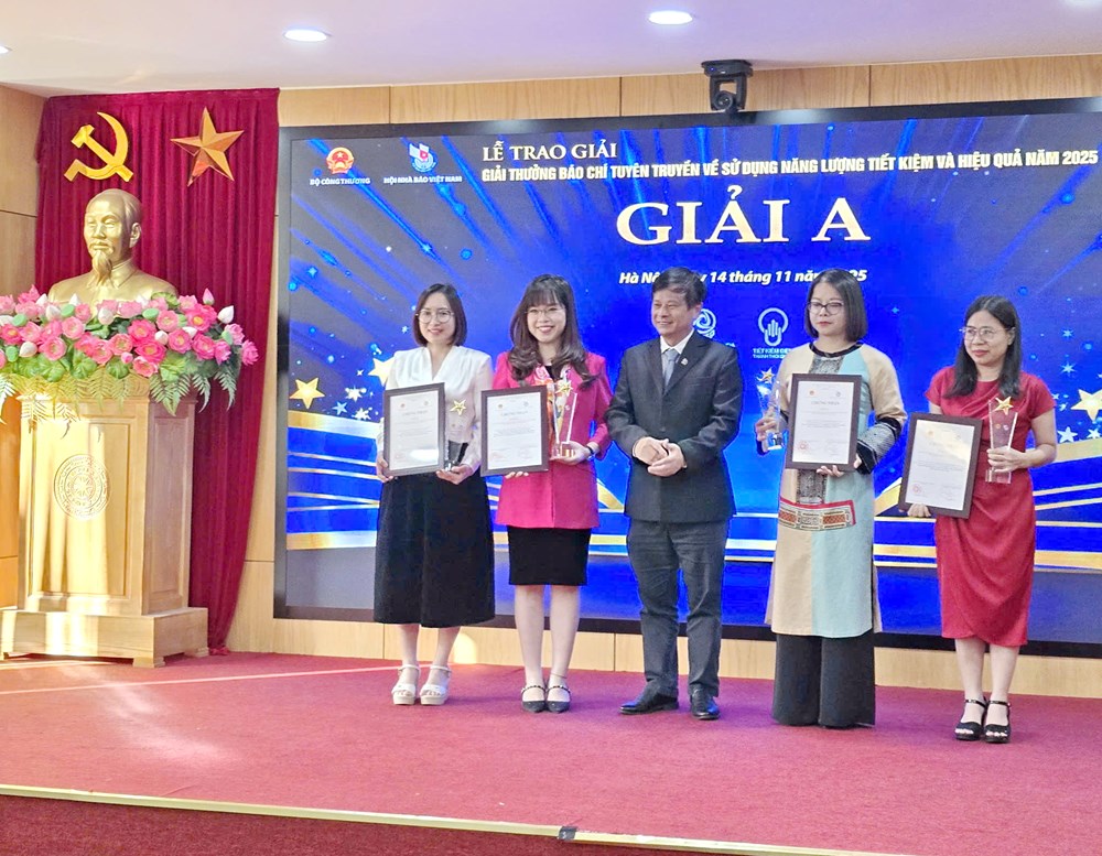 Trao giải Báo chí tuyên truyền về sử dụng năng lượng tiết kiệm và hiệu quả năm 2025 - ảnh 2