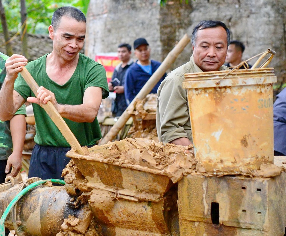 Người Bắc Sơn giữ nghề làm ngói âm dương - ảnh 5
