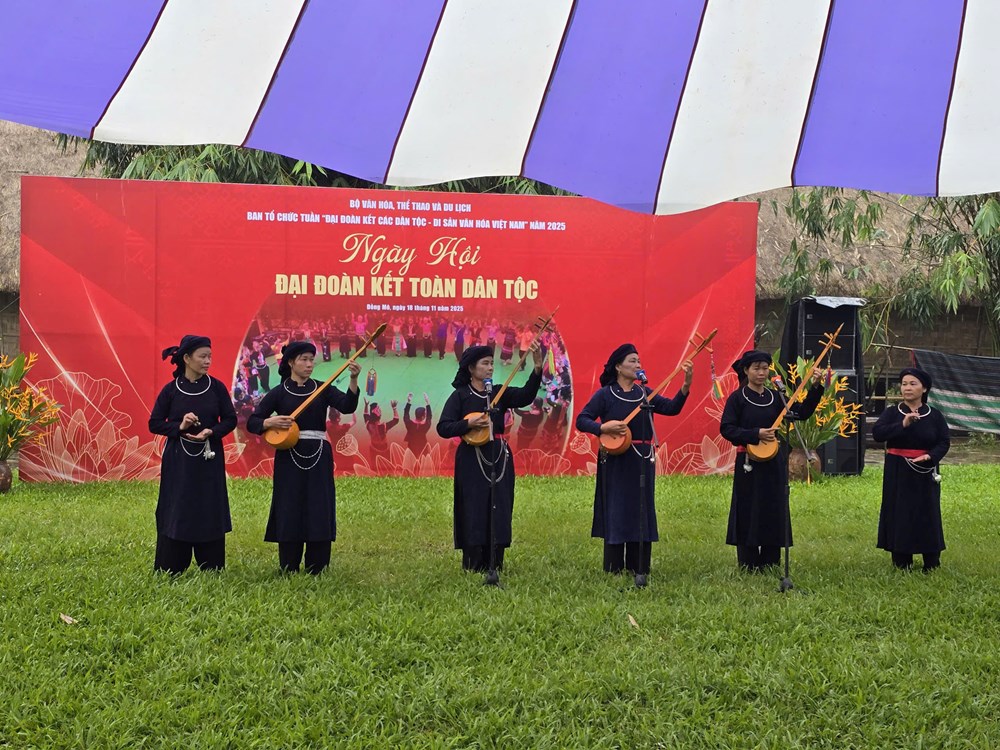 Giao lưu “Ngày hội đại đoàn kết các dân tộc” - ảnh 5