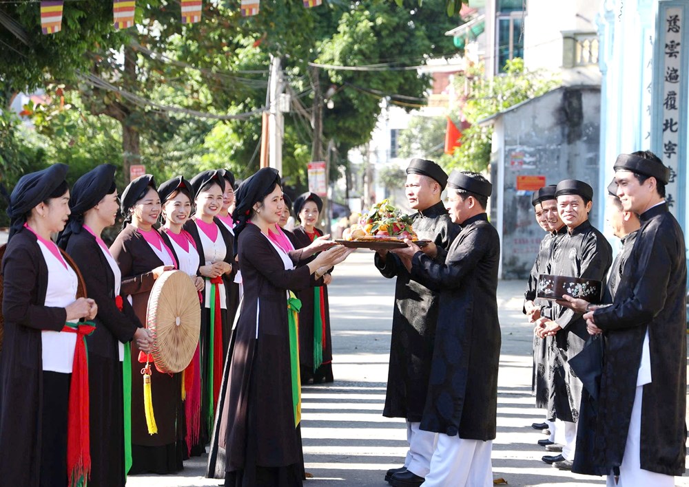 Lễ nghi nghiêm cẩn của Quan họ Ca thờ - ảnh 4