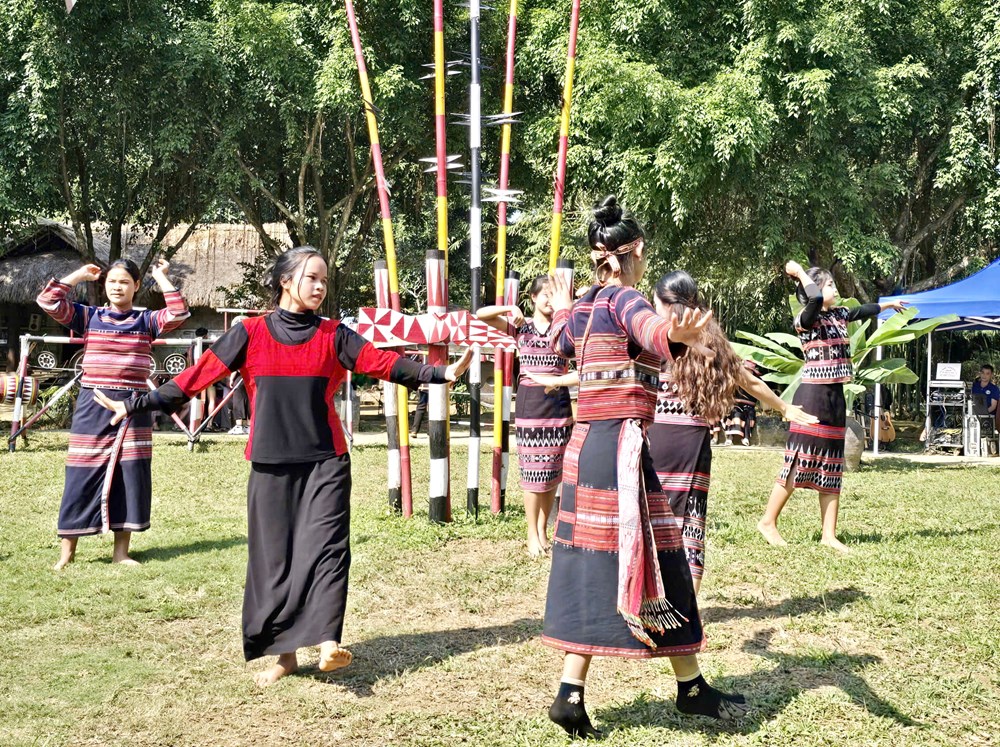 Vang vọng âm thanh đại ngàn Tây Nguyên tại Hà Nội - ảnh 12