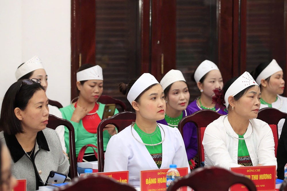 Phát huy giá trị văn hóa truyền thống các dân tộc thiểu số gắn với phát triển du lịch - ảnh 5