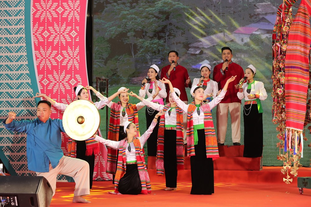 Khai mạc Ngày hội Văn hóa dân tộc Mường lần thứ II năm 2025 - ảnh 7