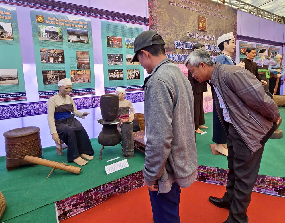 Đặc sắc các hoạt động tại Ngày hội Văn hóa dân tộc Mường lần thứ II - ảnh 4