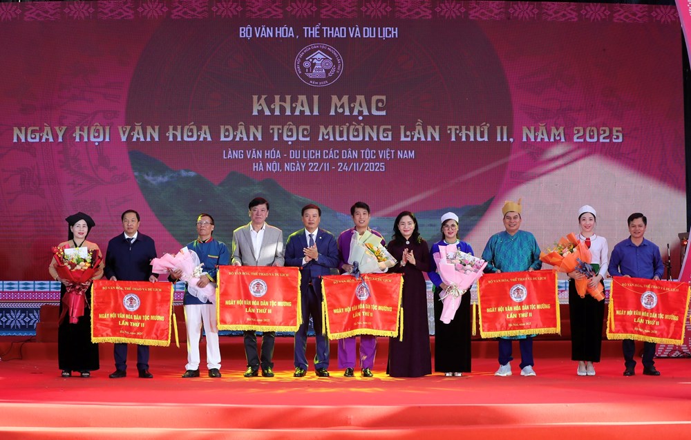 Khai mạc Ngày hội Văn hóa dân tộc Mường lần thứ II năm 2025 - ảnh 2