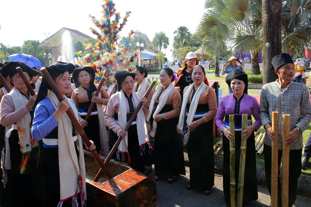 Bế mạc Ngày hội Văn hóa dân tộc Mường lần thứ II năm 2025 - ảnh 12