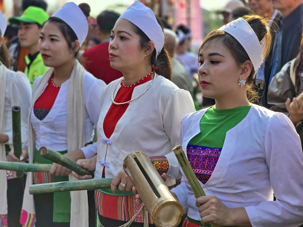 Nét đẹp phụ nữ Mường qua trang phục truyền thống - ảnh 2