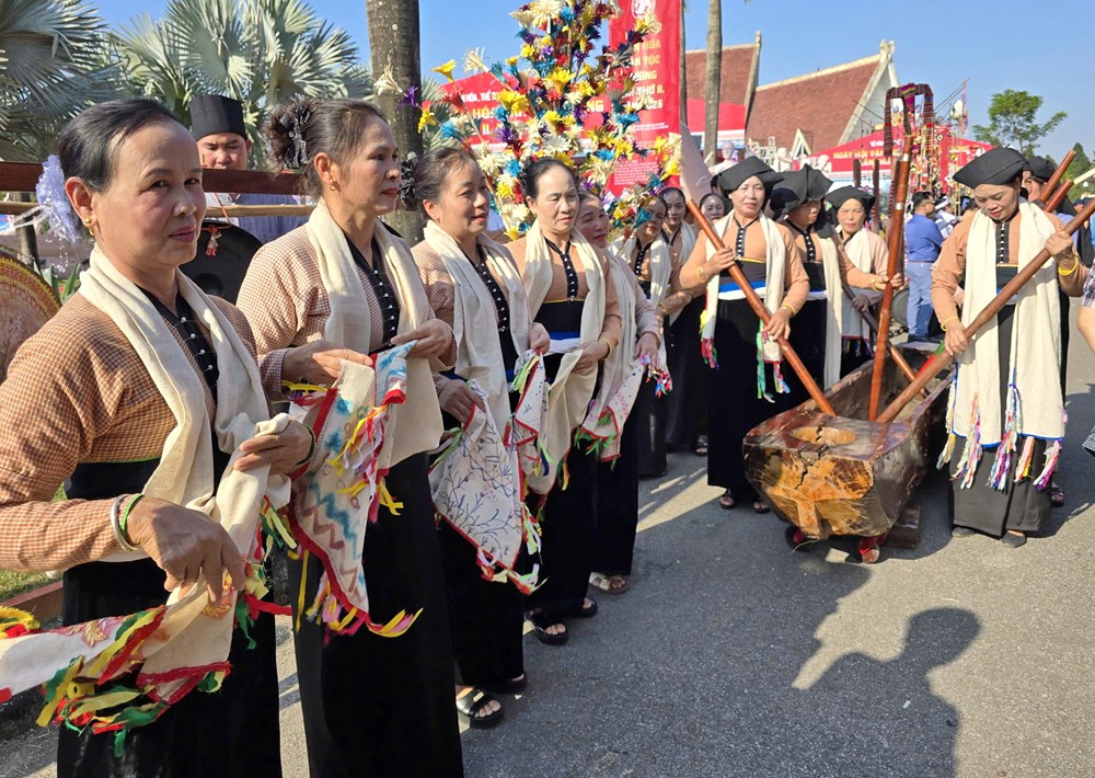 Nét đẹp phụ nữ Mường qua trang phục truyền thống - ảnh 11