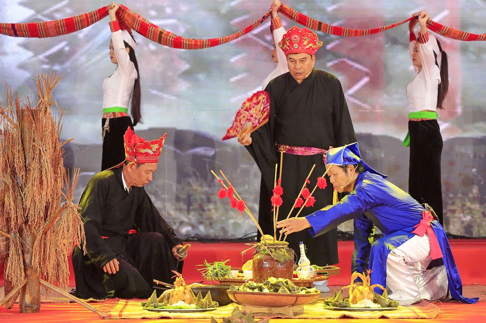 Thấm đẫm văn hoá lúa nước tại Lễ hội Xuống đồng Mường Vang   - ảnh 2