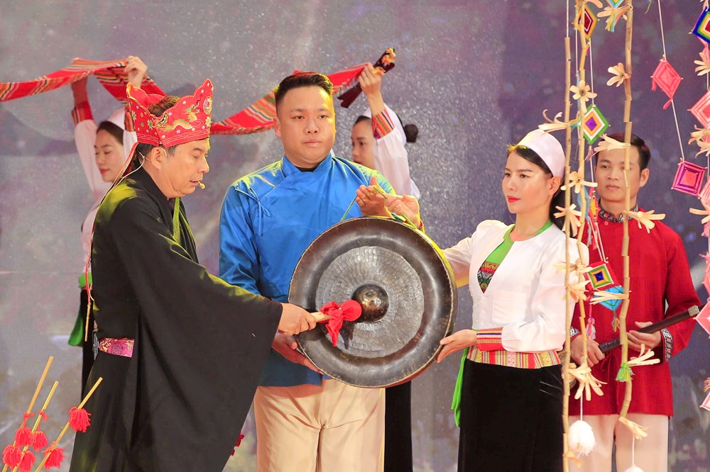 Thấm đẫm văn hoá lúa nước tại Lễ hội Xuống đồng Mường Vang   - ảnh 8