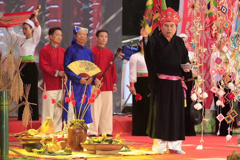 Thấm đẫm văn hoá lúa nước tại Lễ hội Xuống đồng Mường Vang   - ảnh 4