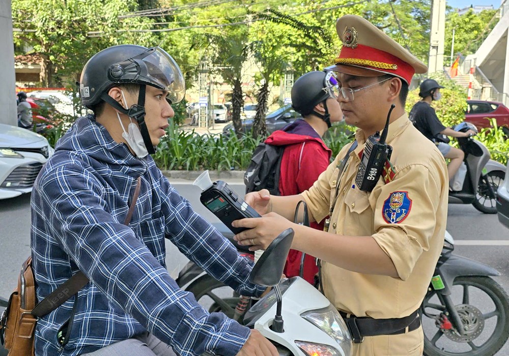 Mở cao điểm bảo đảm trật tự an toàn giao thông cho các sự kiện quan trọng năm 2026 - ảnh 2