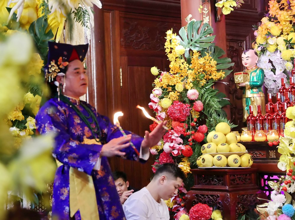 Lên xứ Đoài xem diễn xướng hầu đồng - ảnh 16