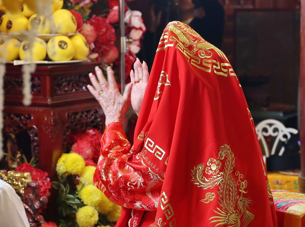 Lên xứ Đoài xem diễn xướng hầu đồng - ảnh 17