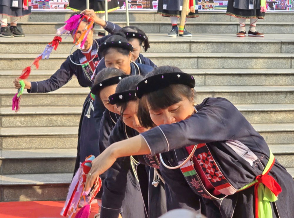 Múa Tắc Xình - Di sản tự hào của người Sán Chay - ảnh 3