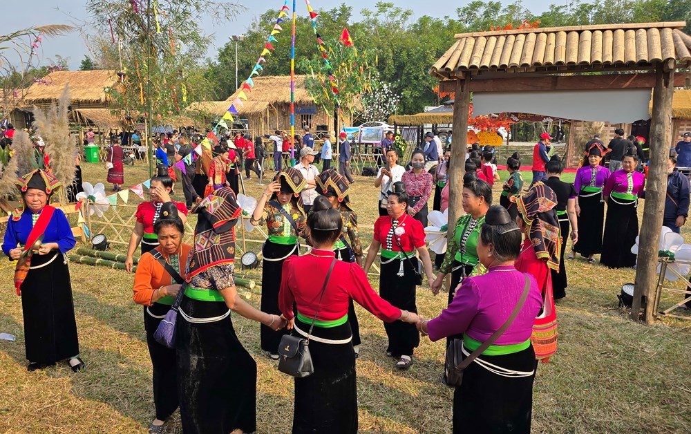 Cục Văn hóa các dân tộc Việt Nam “vượt vũ môn” năm 2025 - ảnh 1