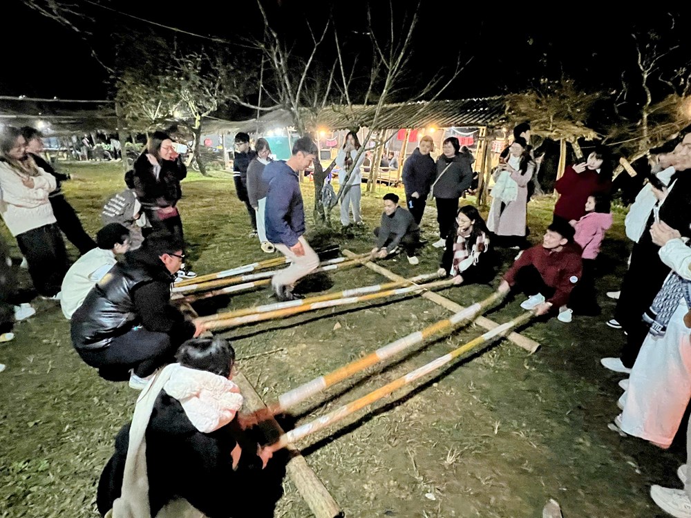 Đánh thức “nàng tiên” du lịch Hang Kia - Pà Cò - ảnh 7