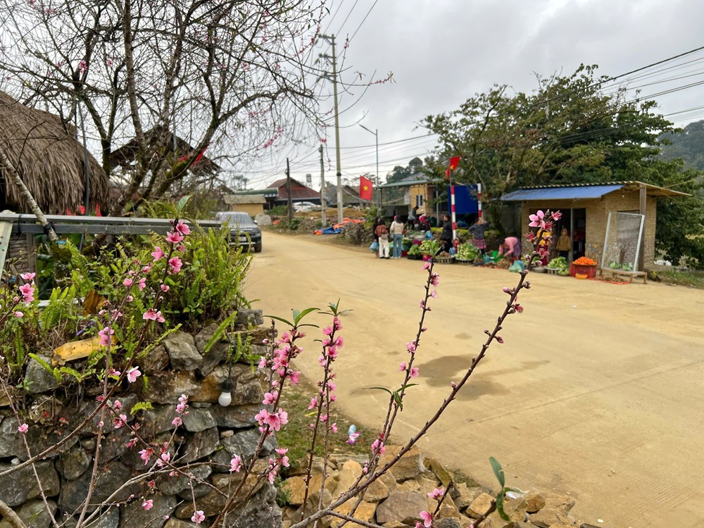 Đánh thức “nàng tiên” du lịch Hang Kia - Pà Cò - ảnh 1