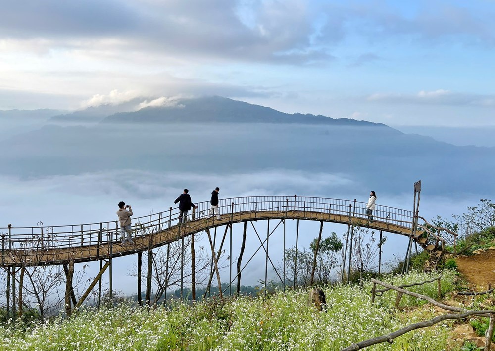 Đánh thức “nàng tiên” du lịch Hang Kia - Pà Cò - ảnh 3