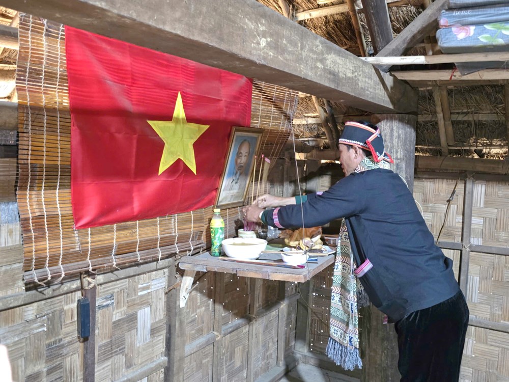 Nghi thức thu thóc cầu mùa của người Khơ Mú  - ảnh 7