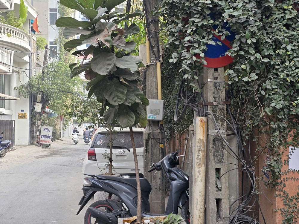 Ngõ 294 Kim Mã - “điểm nóng” lấn chiếm ngõ làm nơi đỗ xe  - ảnh 5