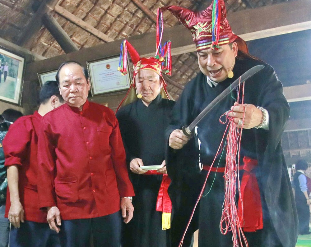 Độc đáo Lễ cúng vía bếp của người Mường - ảnh 10