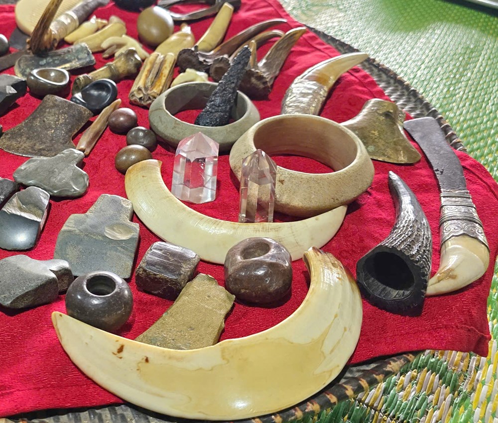 Giải mã bí mật túi Khót - “vũ khí” huyền bí của thầy Mo Mường - ảnh 3