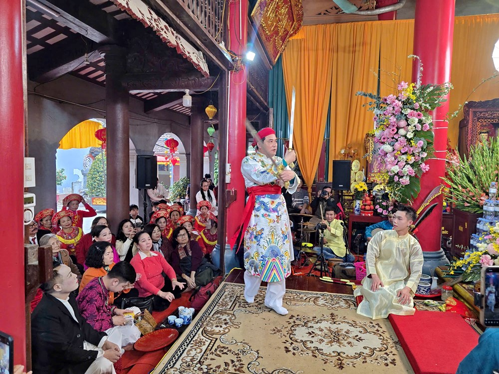 Phát huy “chốn Tổ” của tín ngưỡng thờ Mẫu gắn với phát triển du lịch  - ảnh 9