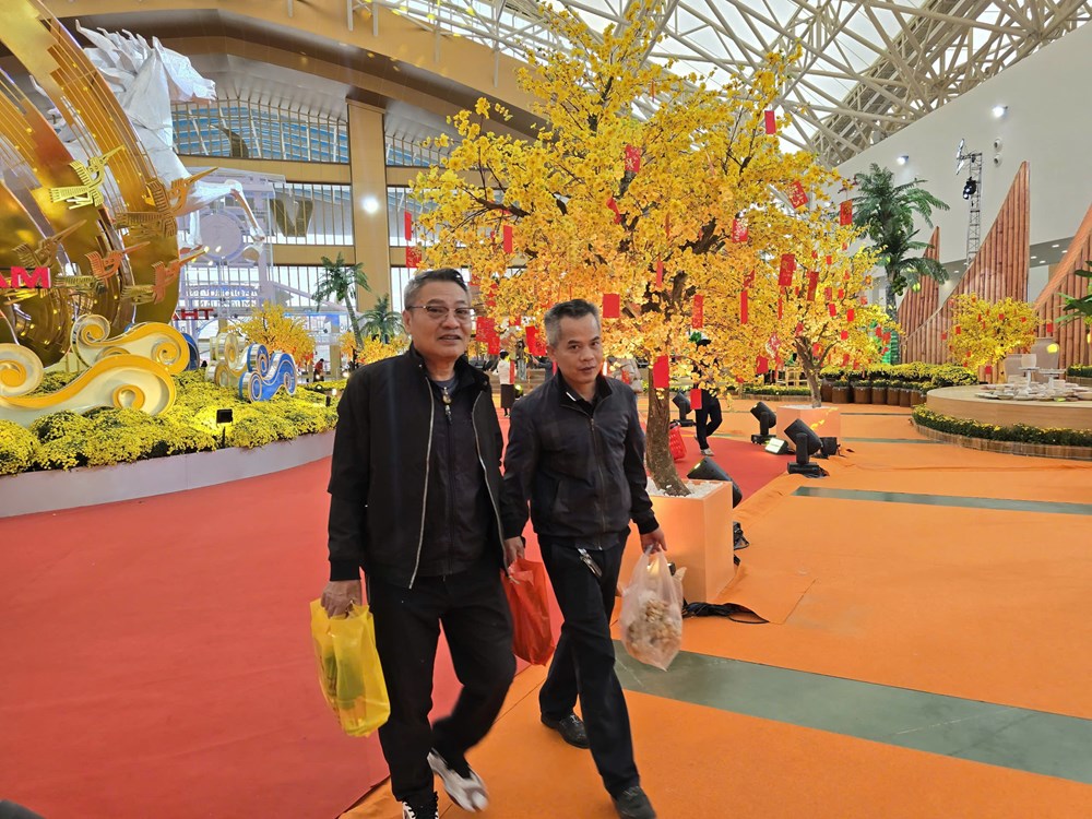 Sắm Tết đủ đầy chỉ trong một lần đi Hội chợ Mùa Xuân 2026 - ảnh 1