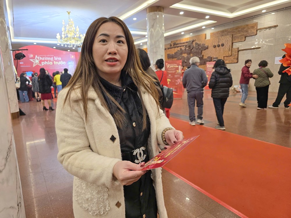 Khán giả xúc động tham dự chương trình “Đường lên phía trước“ - ảnh 5