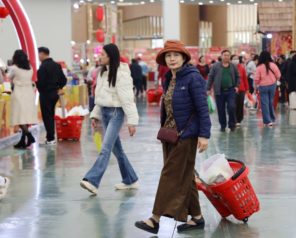 Hội chợ Mùa Xuân 2026: Doanh nghiệp “hái quả ngọt” doanh thu từ nông sản Việt - ảnh 1
