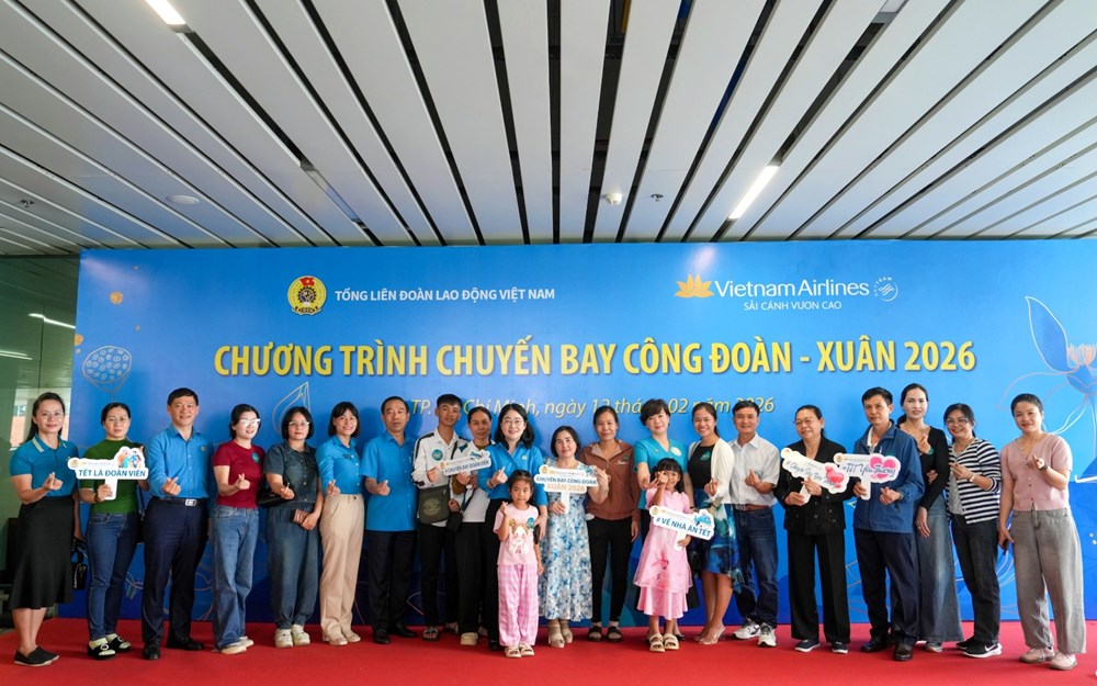 Hỗ trợ 550 người lao động về quê đón Tết trên chuyến bay của Vietnam Airlines - ảnh 1