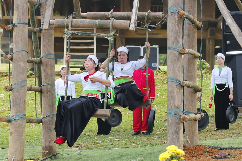 Vui  hội Ví đu của người Mường giữa lòng Thủ đô - ảnh 3