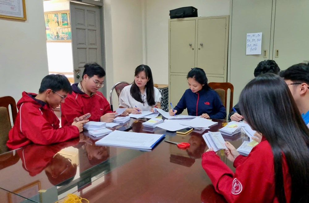 Sinh viên háo hức chờ Ngày hội non sông - ảnh 2