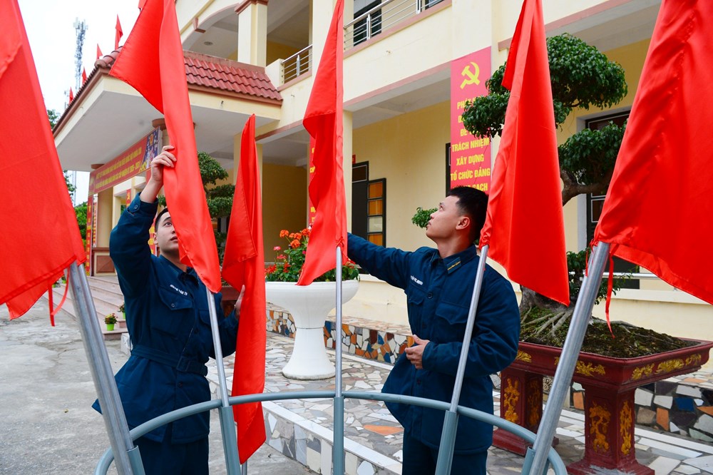 Chiến sĩ trẻ vinh dự tự hào hướng về Ngày hội non sông - ảnh 7