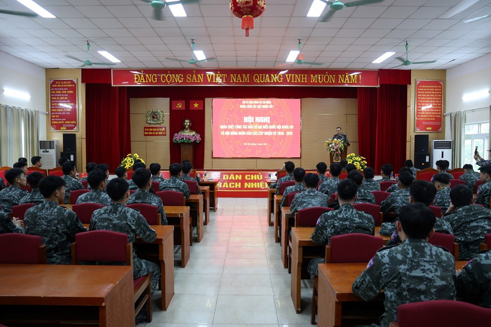 Cảnh sát đặc nhiệm sẵn sàng bảo đảm an ninh cho Ngày hội non sông - ảnh 1