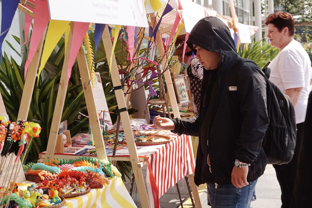 Khi làng nghề truyền thống bước vào trung tâm thương mại - ảnh 3